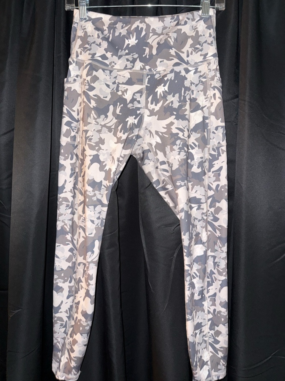 Camo Style Workout leggings with side pockets